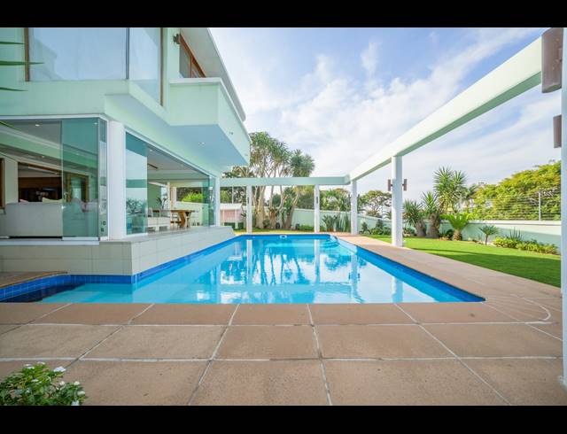 6 BEDROOM FREESTANDING FOR SALE IN GLENWOOD